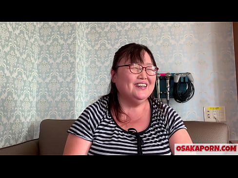 ❤️ Mamá gorda japonesa muestra sus enormes tetas y disfruta de un juguete sexual. Una mamá asiática de 51 años habla de su experiencia sexual. Yukiko 1 OSAKAPORN milf gorda ☑ Video de porno en es.sex78.ru ❌️