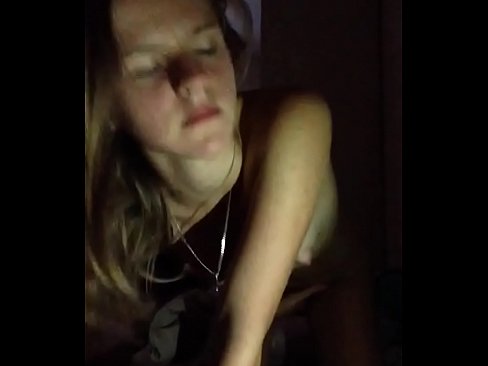 ❤️ Una chica se masturba y se corre ☑ Video de porno en es.sex78.ru ❌️